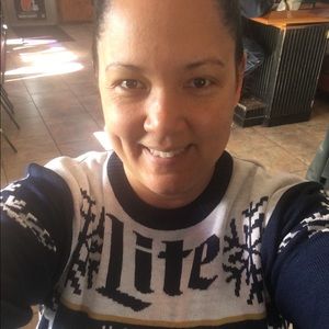 Meet your Posher, Constance